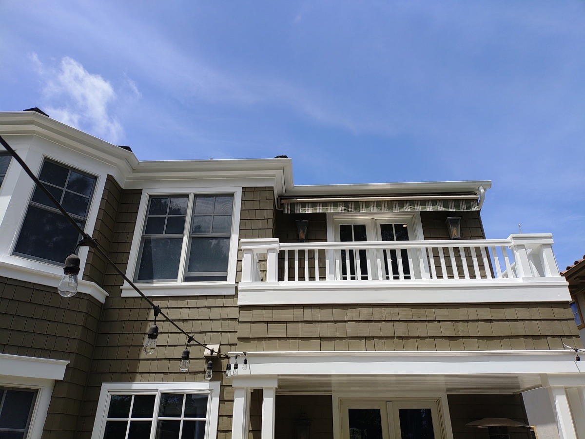 Newport Beach Rain Gutter Installation project photo 7