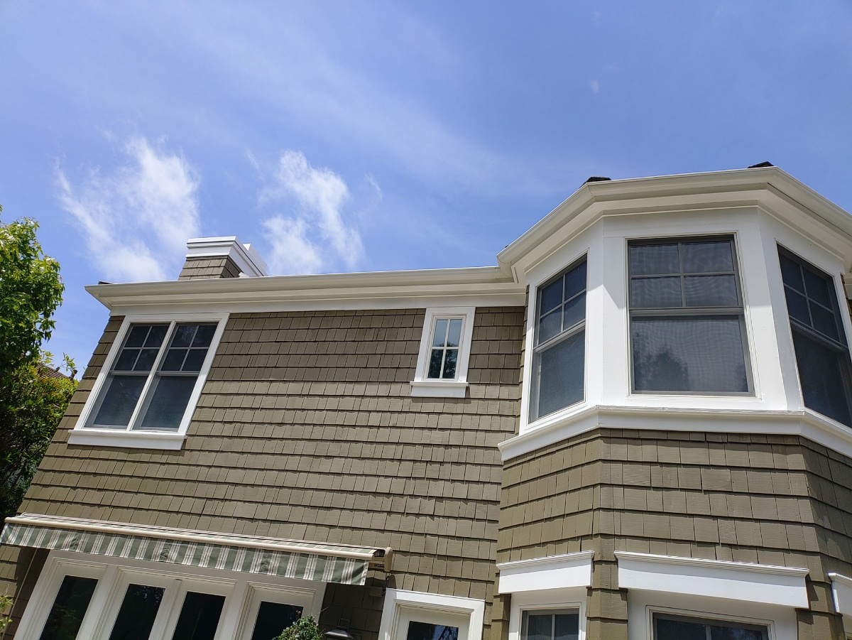 Newport Beach Rain Gutter Installation project photo 6