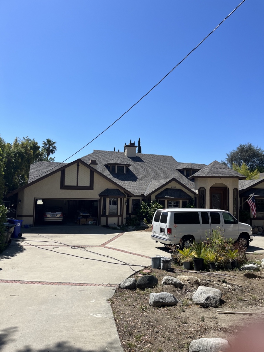Hoyt Roofs roof inspection service